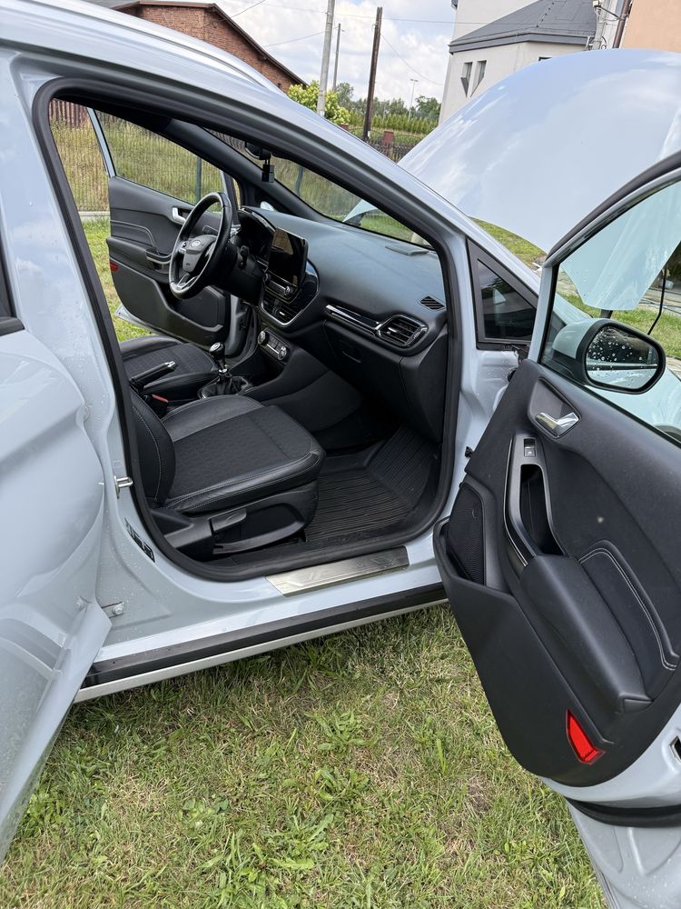 Ford fiesta active 1.0 ecoboost 140km