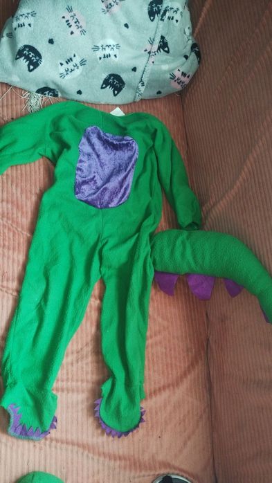 Strój dinozaur smok