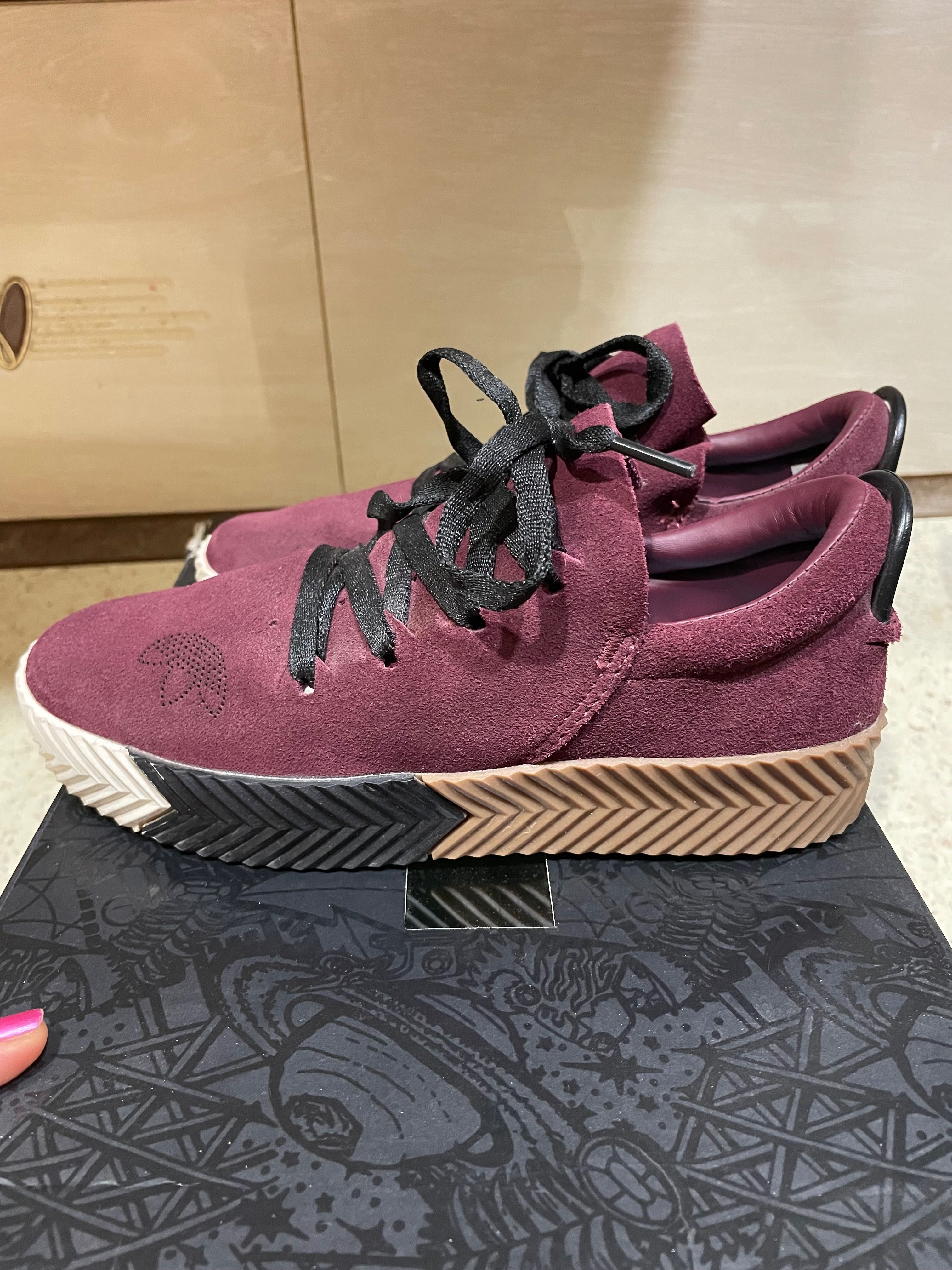 Мокасины кроссовки Adidas, цвет бургундия 37р