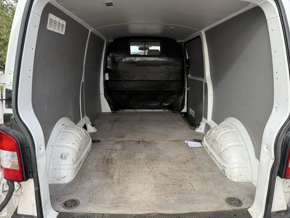 Volkswagen Transporter 2015 T5 LONG lift klima ladny