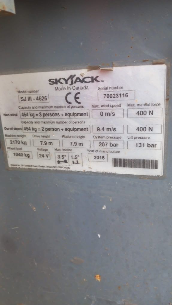 Podnośnik nożycowe  Skayjack Sjlll 4626 baterie bardzo dobre