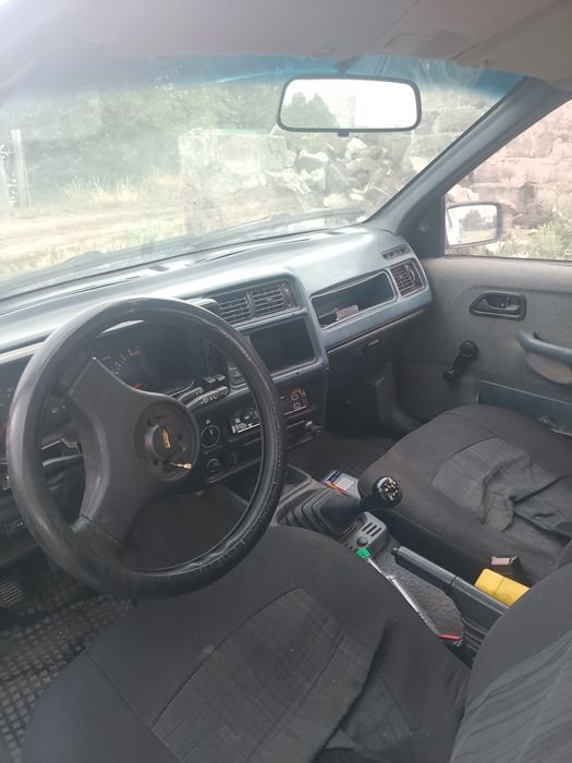 Форд сиера 2.0л 1988г