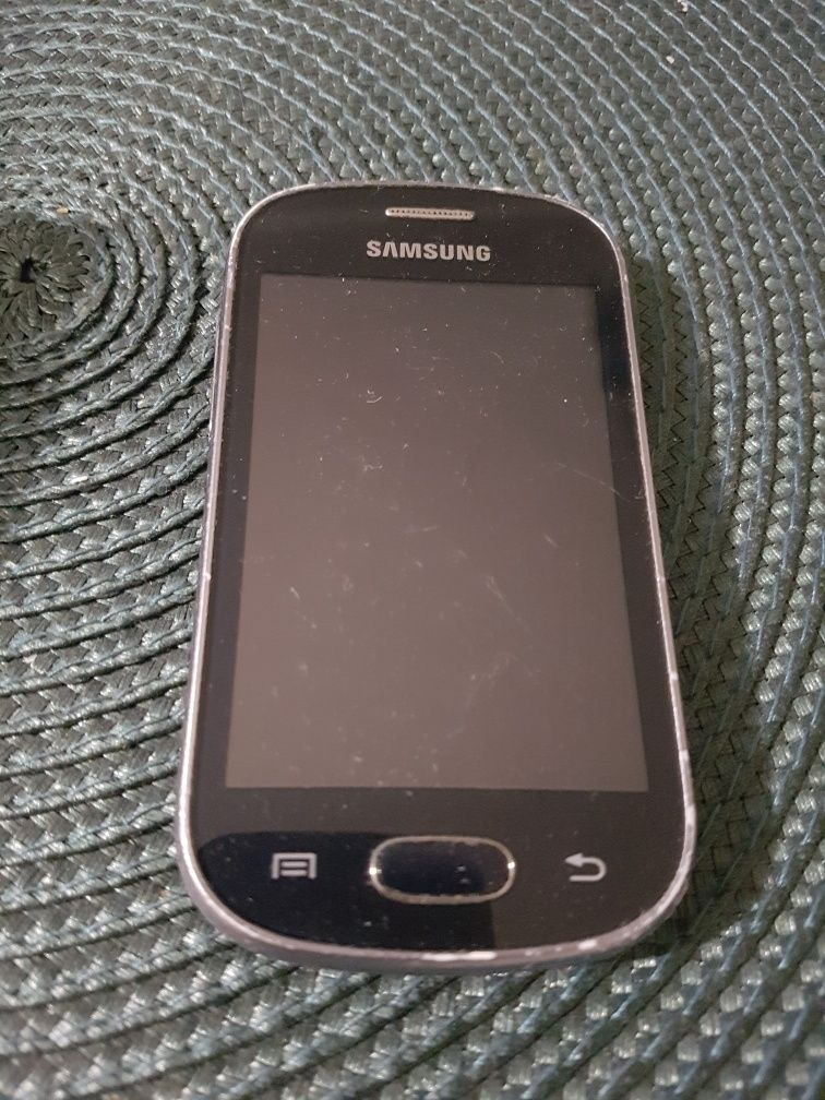 Telefon SAMSUNG GALAXY Fame Lite GT-S679N