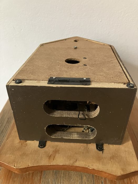 Zegar wiszacy drewniany z kukulką Majak Vintage