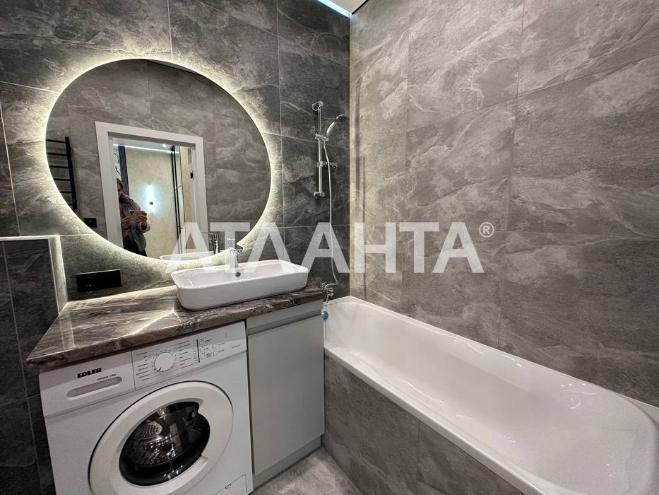 1 комн квартира с ремонтов ЖК 66 Жемужина Фонтан