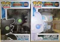 Funko POP Light Fury(Денна Фурія) Toothless(Беззубик) є інші персонажі