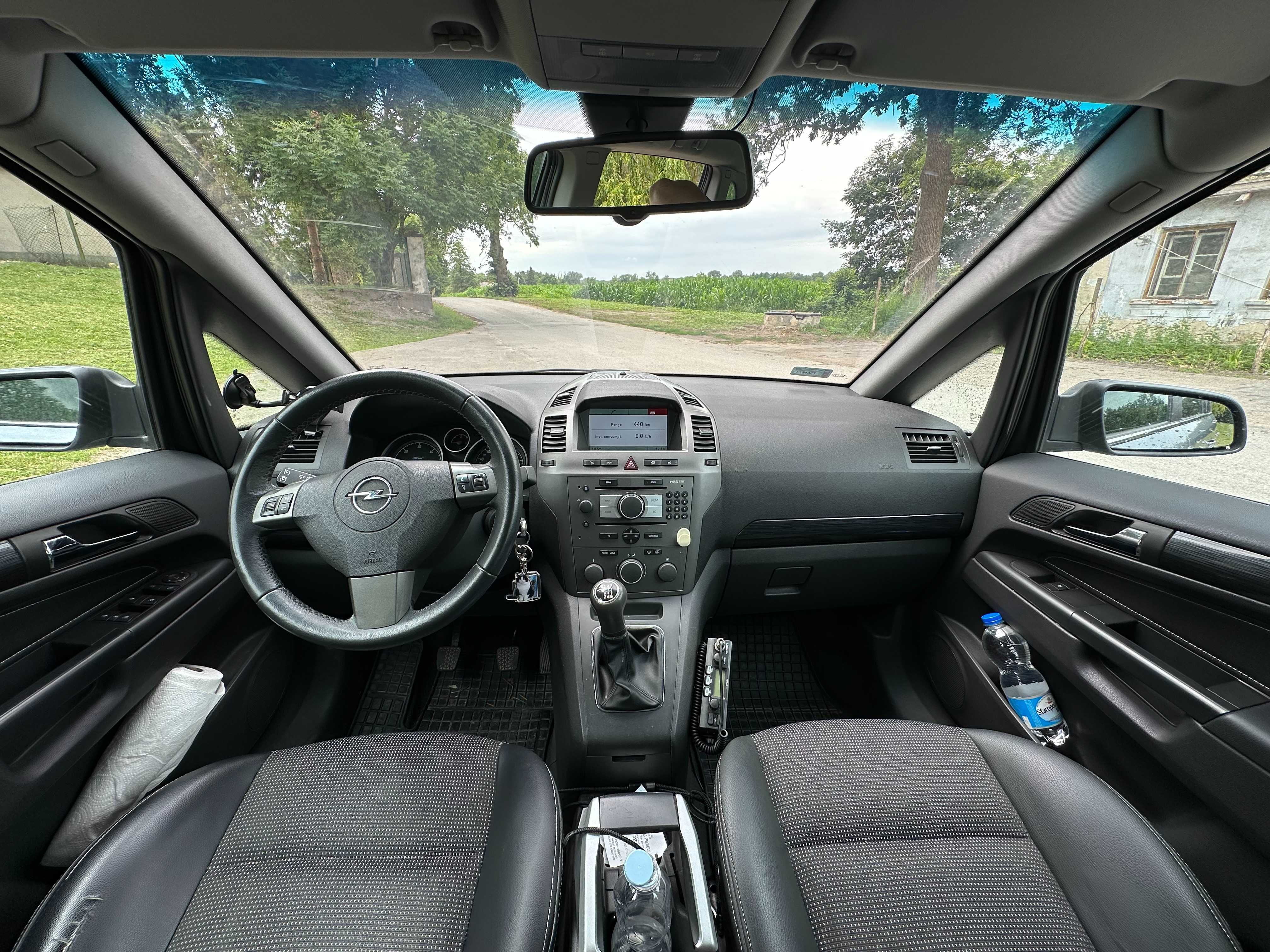 Opel Zafira B 1.9 CDTI 150km 7os.