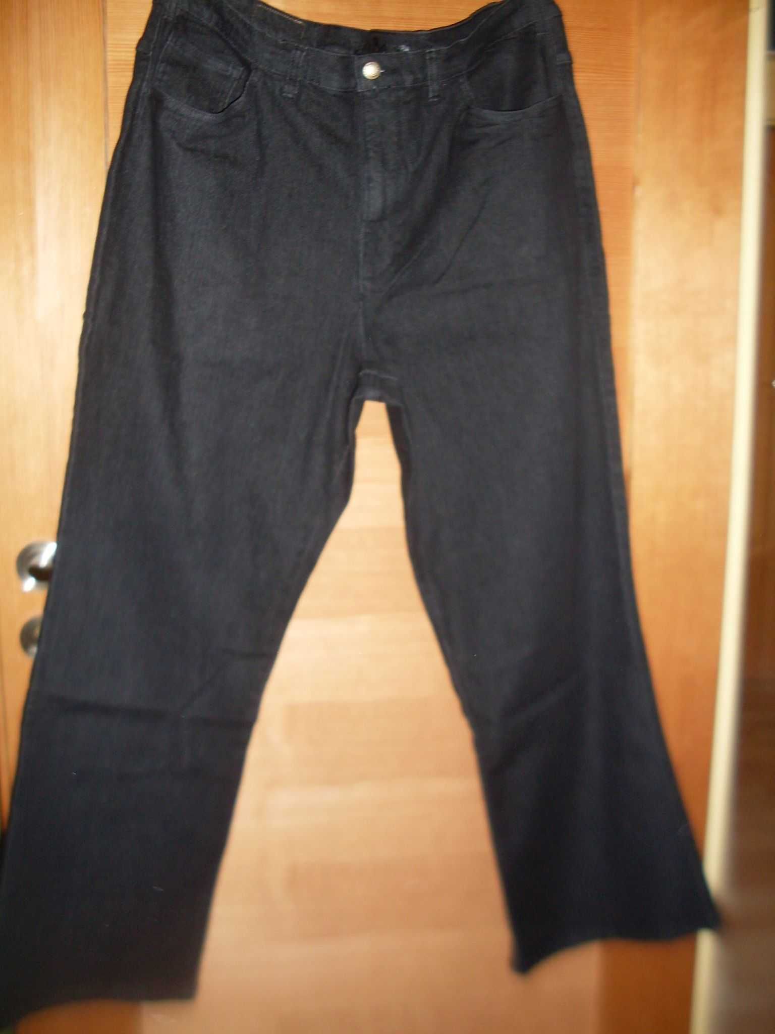 Dżinsy czarne jeansy spodnie 50 John Baner