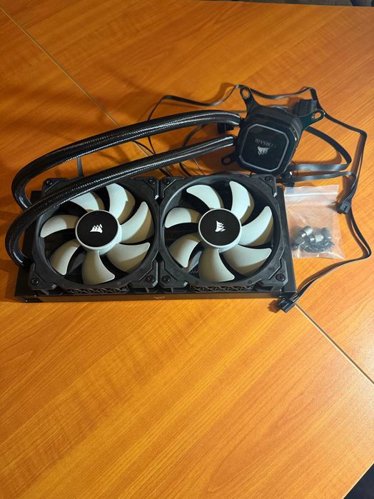Water Cooler CPU Corsair iCUE H100i RGB Pro XT 240mm