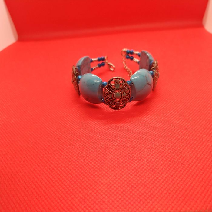 PULSEIRAS (4) 1 unid-3€; 2 unid- 4€; 3 unid- 5€