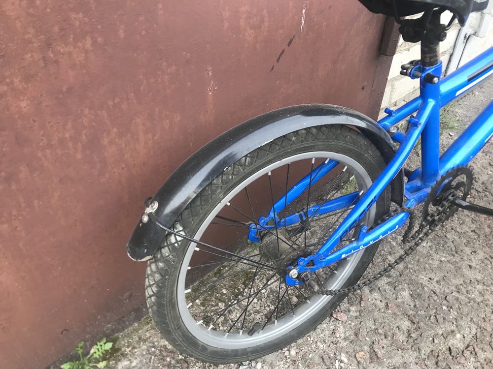Дитячий велосипед потребує незначного ремонту