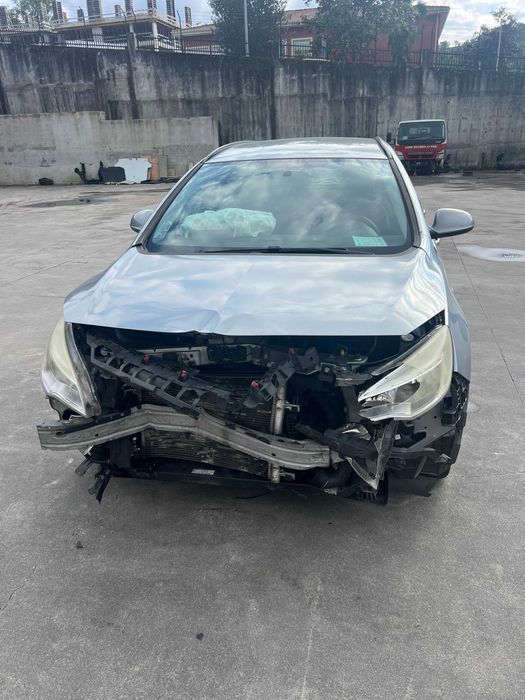 Opel Astra J Sports Tourer 1.3 CDTI de para peças