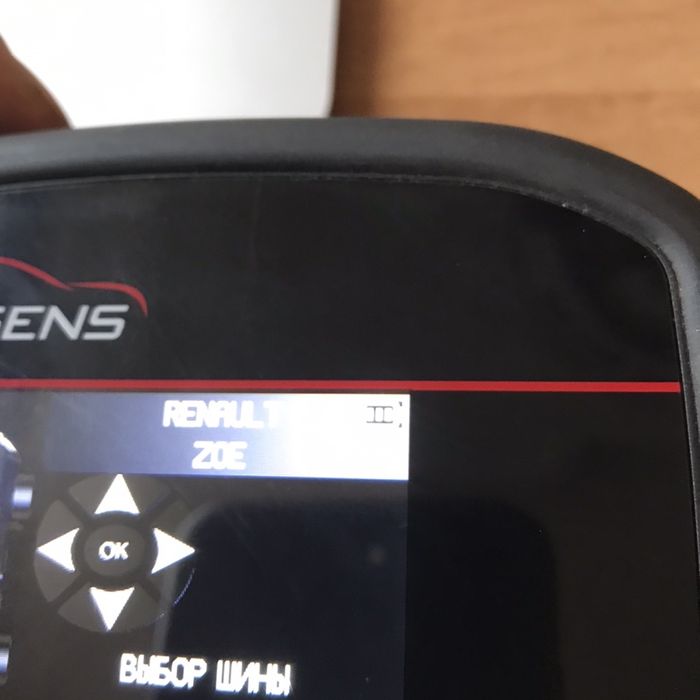 Налаштування та заміна датчиків тиску в шинах (TPMS) на всі авто