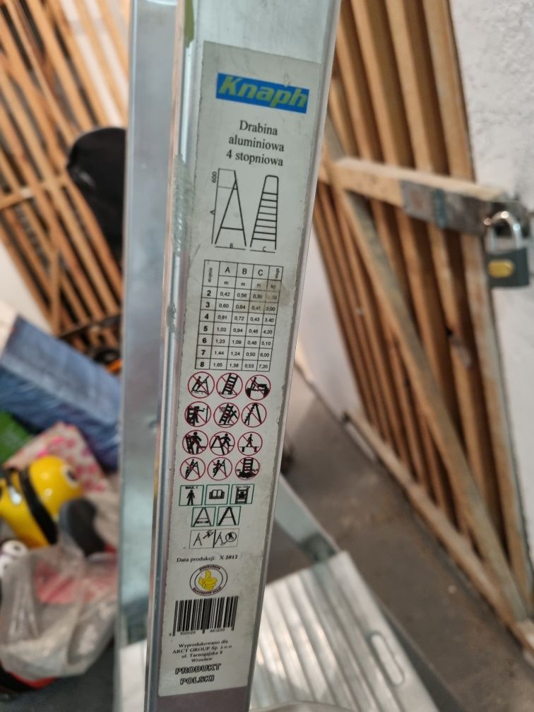 Drabina aluminiowa 4-stopniowa KNAPH - Solidna i bezpieczna! Łódź!