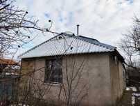 Продам капітальну дачу зимового типу.