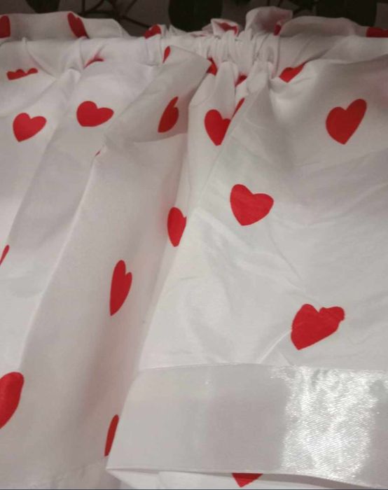 Komplet zasłon w serduszka 160x400cm walentynki