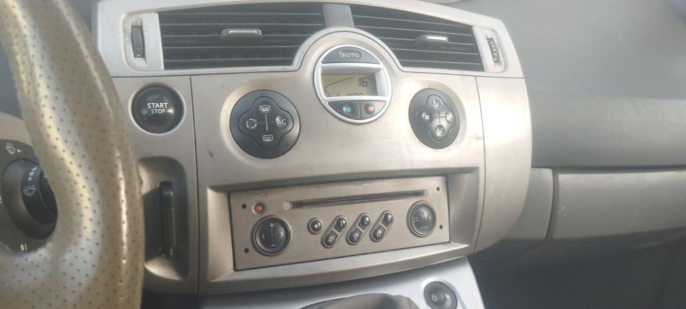 Renault Cenique 7 lugares 100cv