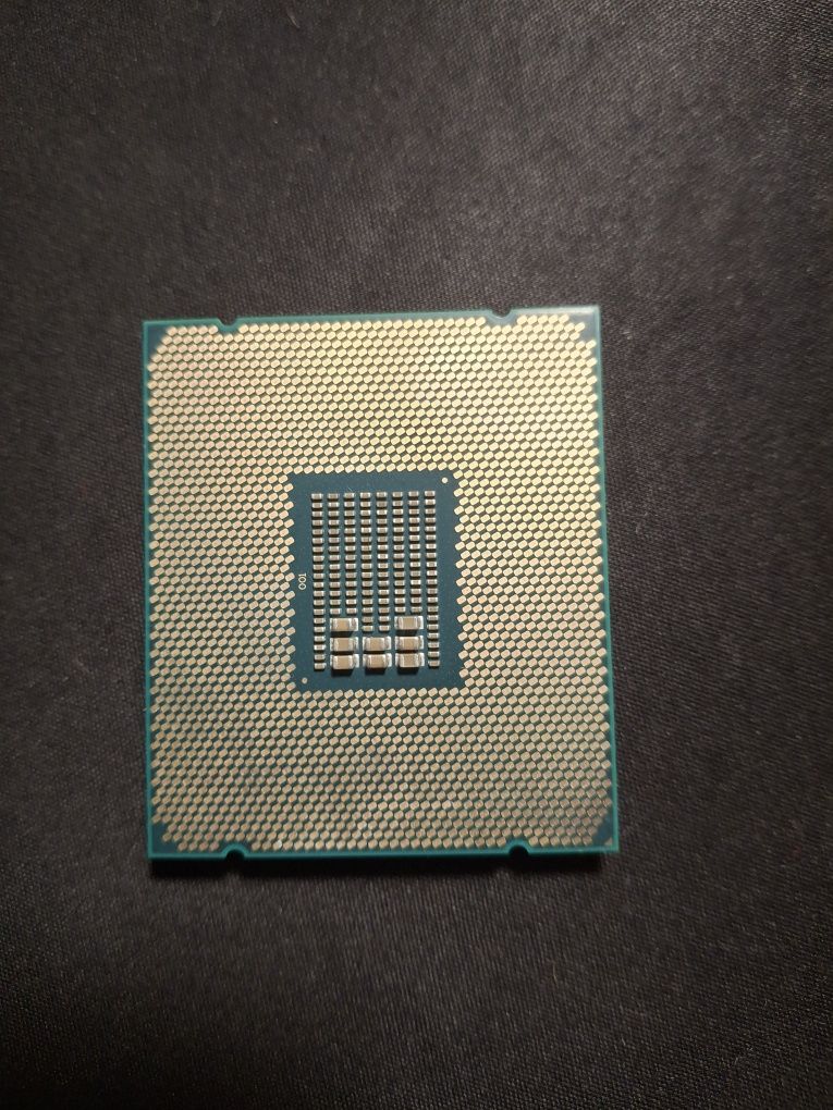 Xeon e5 2630v4 10 ядер 2,2Ghz (3,1Ghz boost) 25mb кэш L3 2011v3 сокет