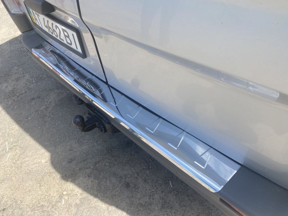 Opel Vivaro Renault Trafic Primastar Накладка на задний бампер
