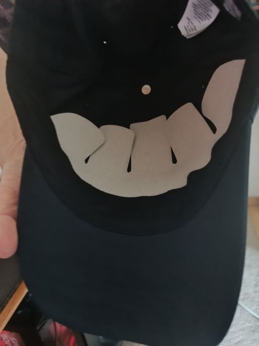 2 chapéus de criança originais da Nike nunca utilizados