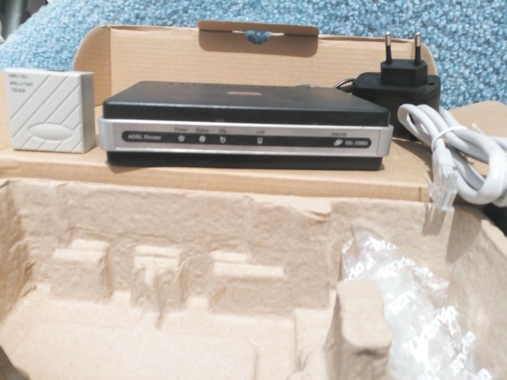 Модем D-Link , модельDSL-2500U
