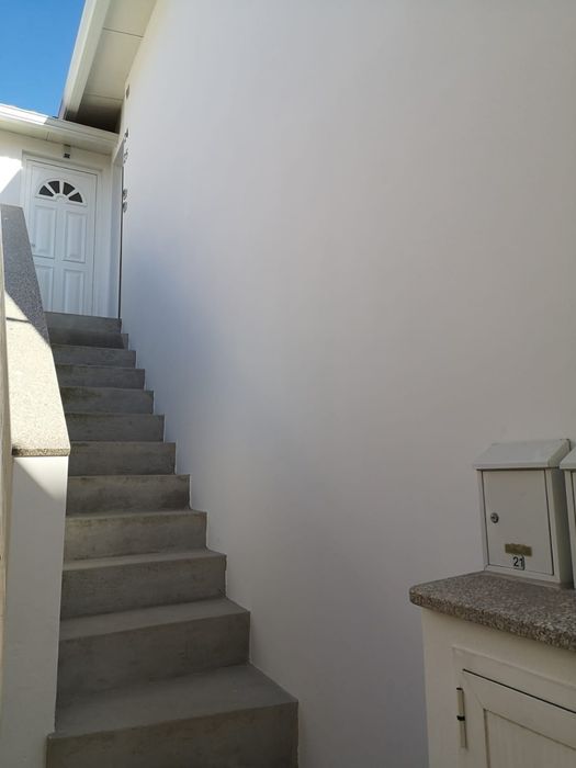 Apartamento T0 em casa de ilha na Rua da Boavista - Porto