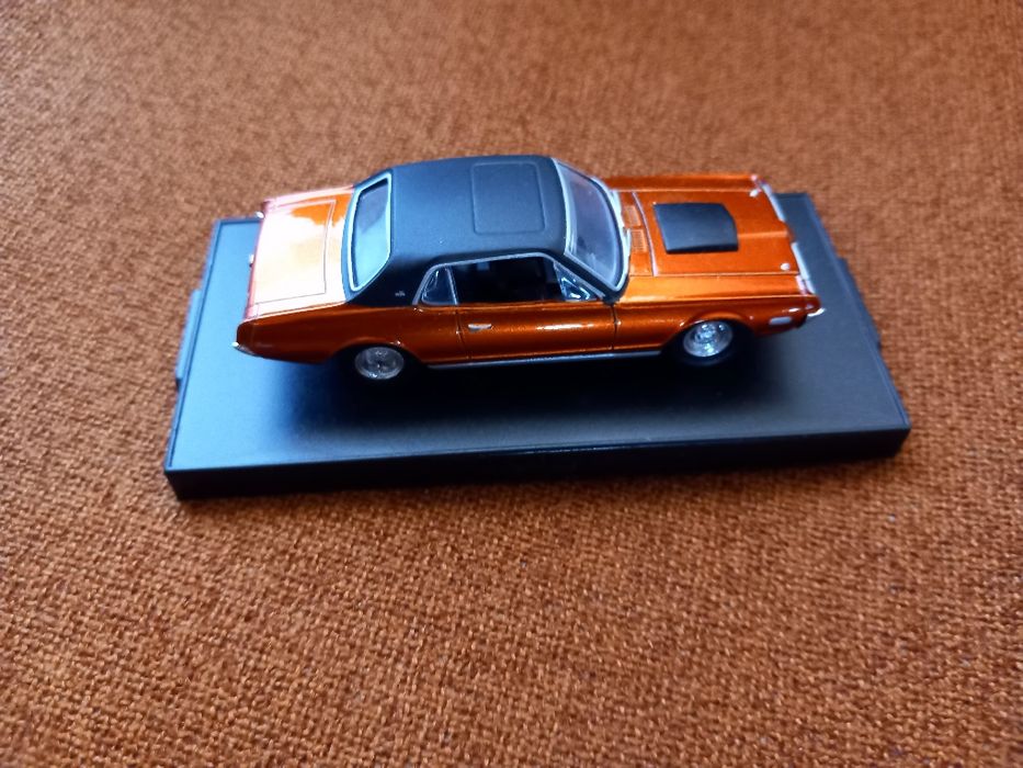 Mercury Cougar XR7 1/64 M2 Machines