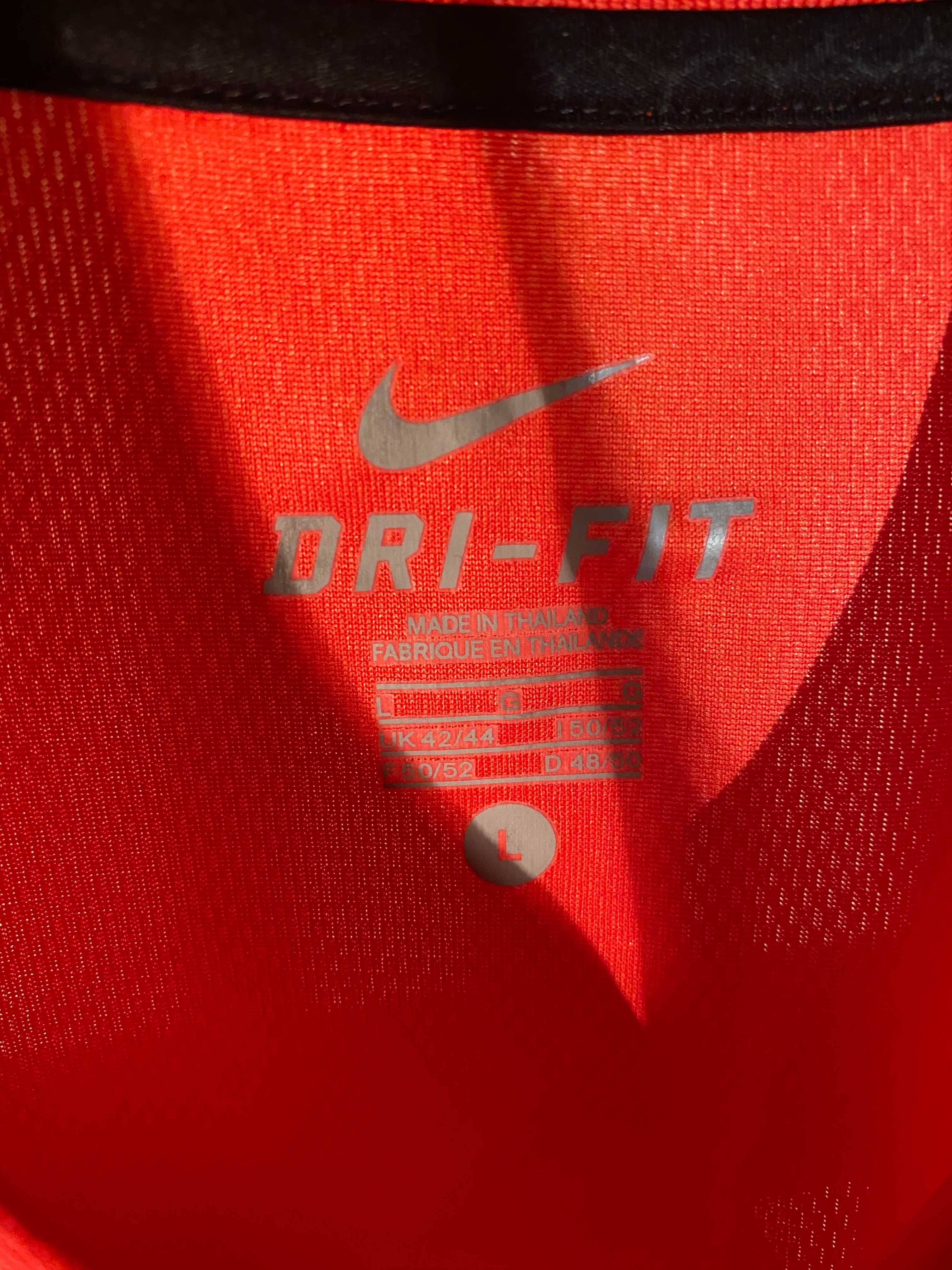 Camisolas caviadas Adidas NBA, Nike Air e Nike Total 90