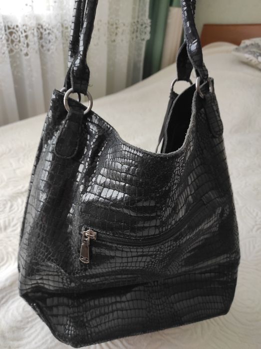 Шкіряна сумка жіноча