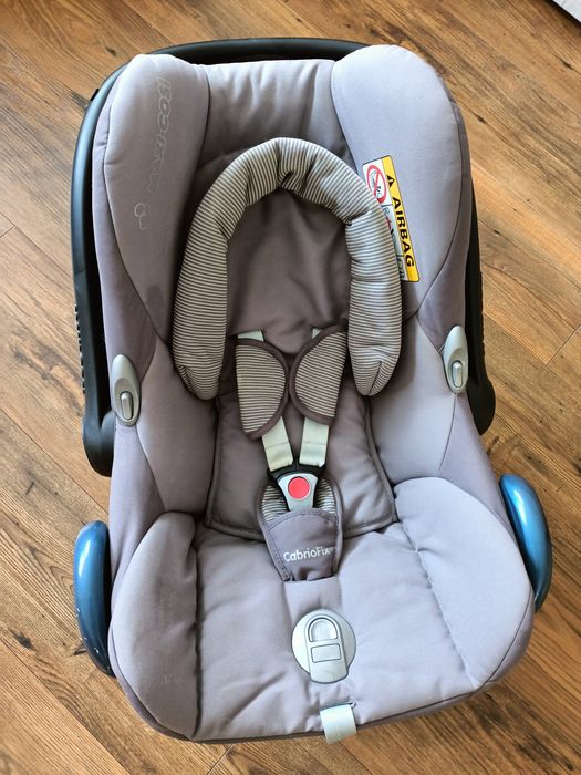 Fotelik samochodowy Maxi Cosi Cabrio Fix
