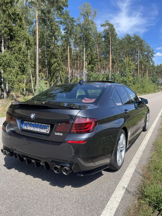 BMW F10 F11 Dyfuzor Dokładka Tylnego Zderzaka M-Pakiet Czarny Połysk