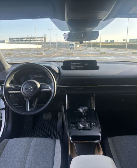 Mazda mx30 електро 2021