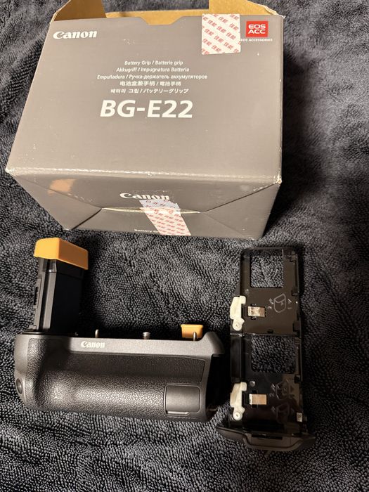 Бустер BG-E22 на Canon EOS R