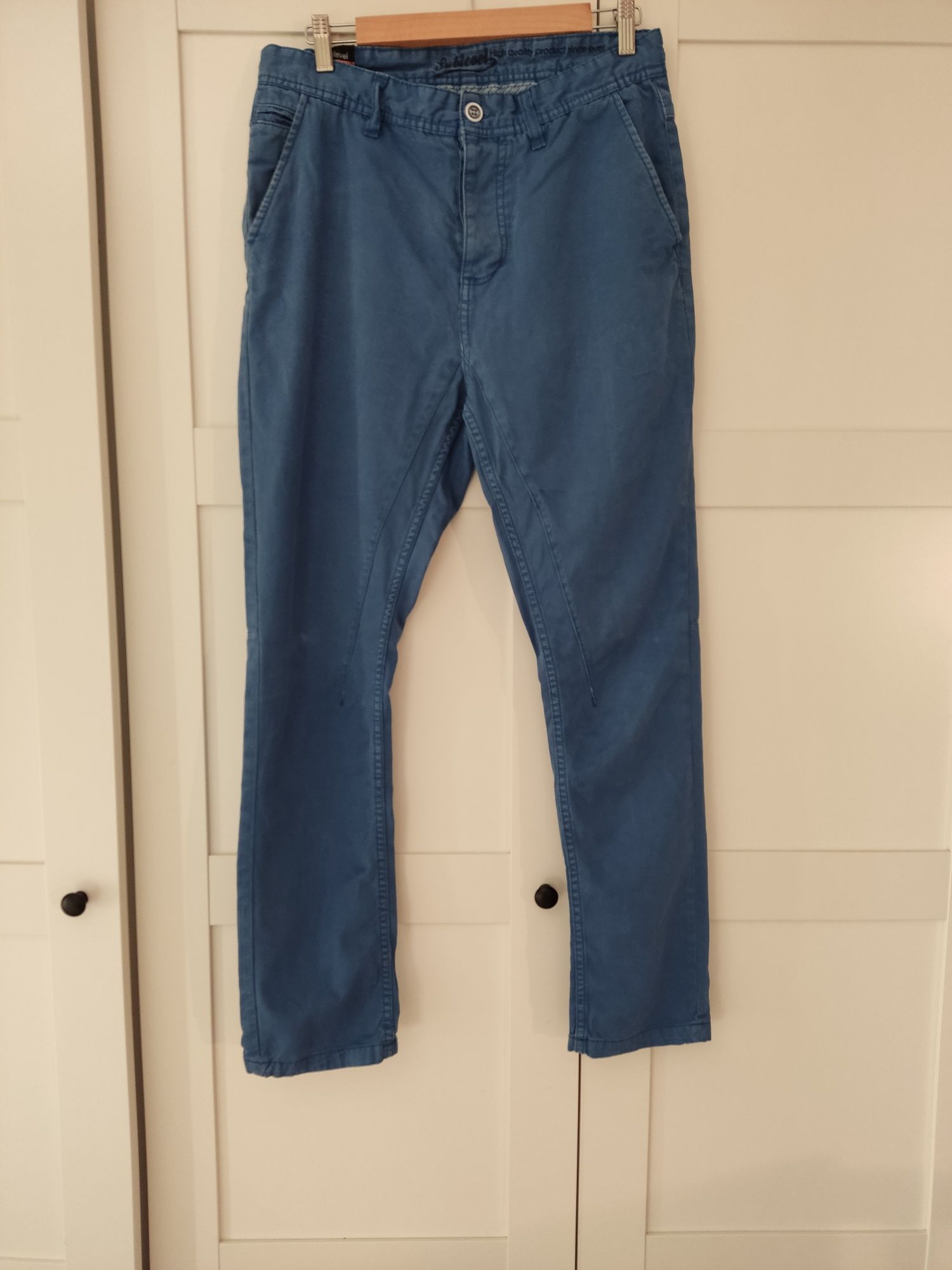 Niebieskie spodnie męskie 31. Sublevel