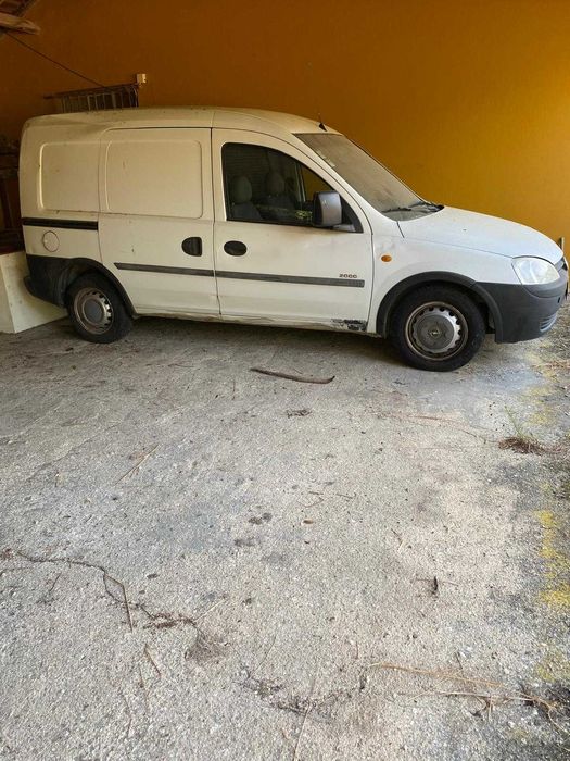 Opel Combo Diesel com inspeção