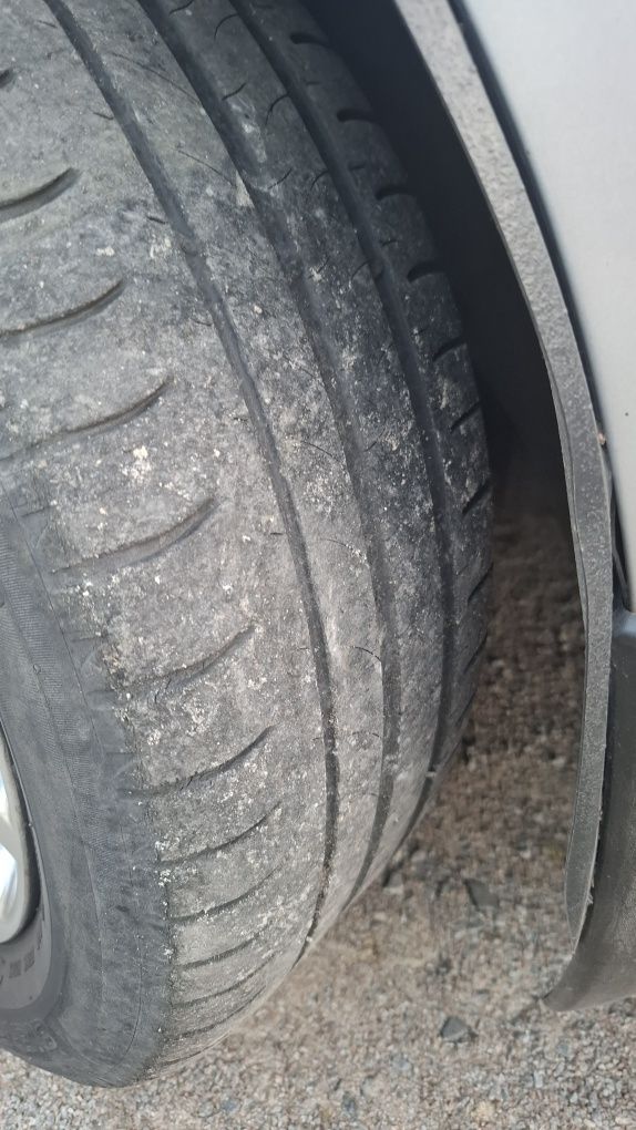 Продаю машину Mazda 5 2007 року 1.8 бензин