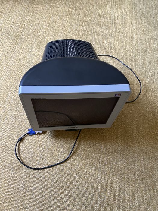 Samsung SyncMaster 795DF