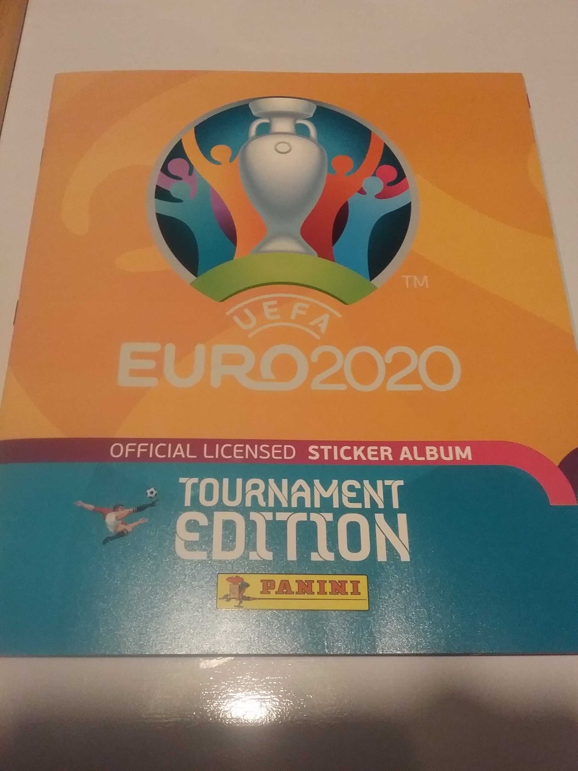 Caderneta de cromos vazia UEFA Euro 2020/2021