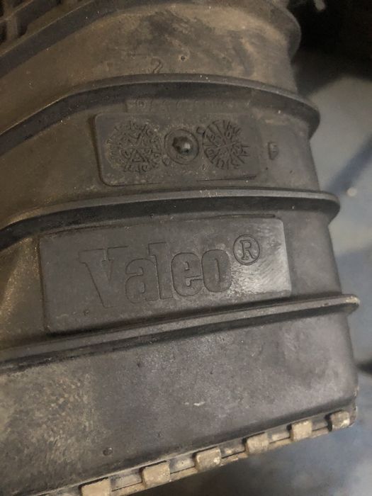 Інтеркулер, радіатор Skida Octavia, Golf4, Toledo