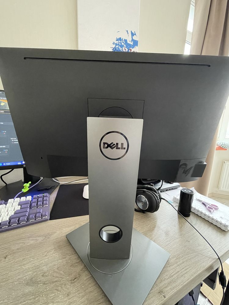 Монітор Dell P2317H 23” IPS