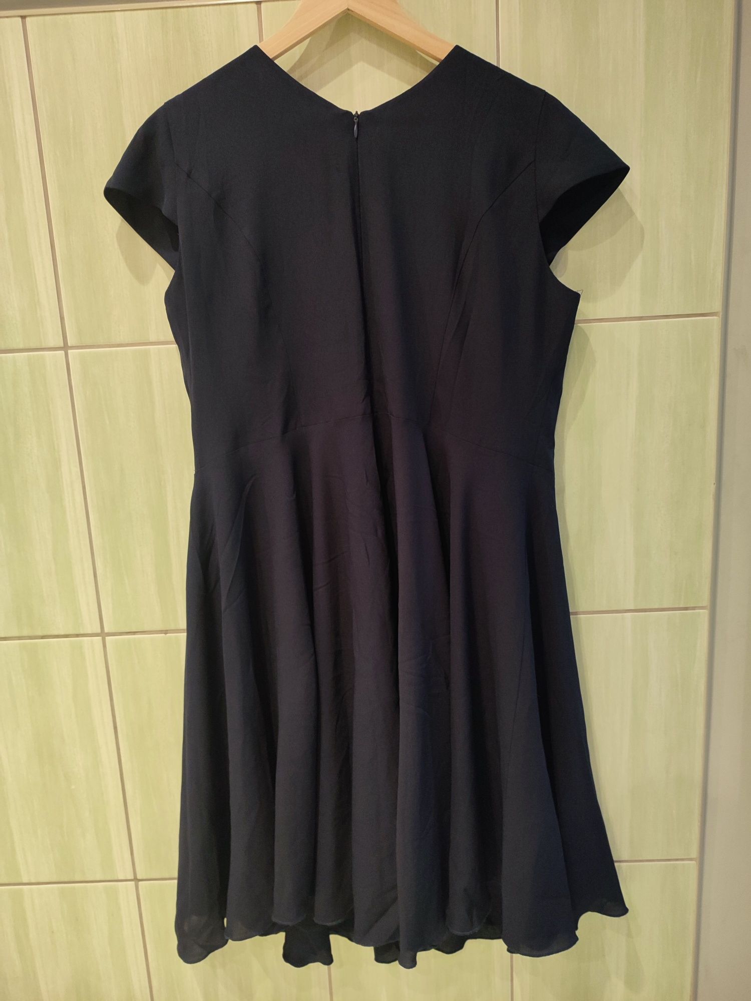 Sukienka elegancka 46 granatowa