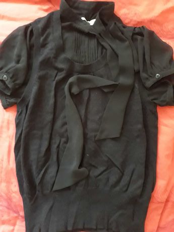 Блуза чорна з коротким рукавом
