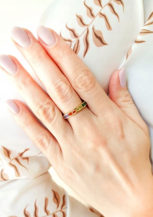 Złota obrączka, kolorowe cyrkonie, pr 585, r. 14