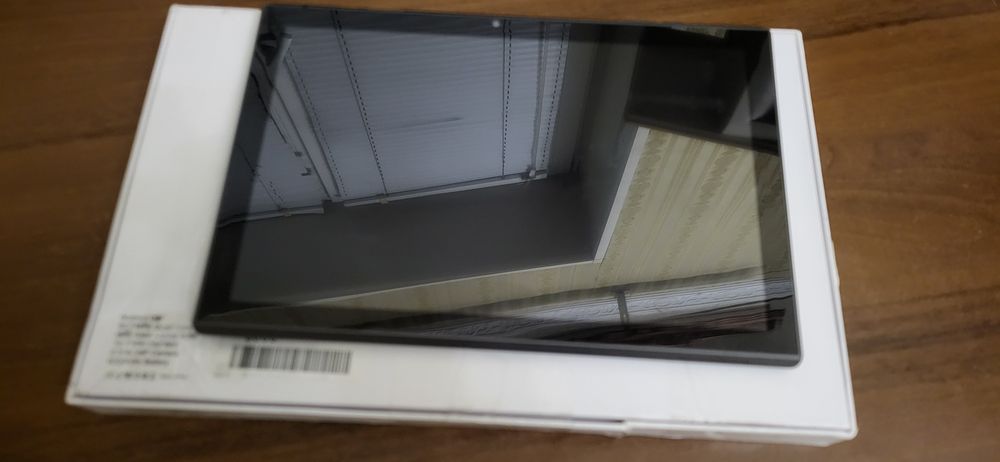 планшет Android 10 10" 2/32 Gb