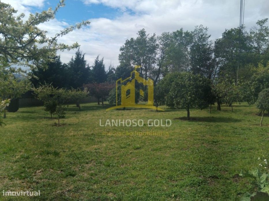 Terreno para Construção - Santo Emilião, Póvoa de Lanhoso [1500m²]
