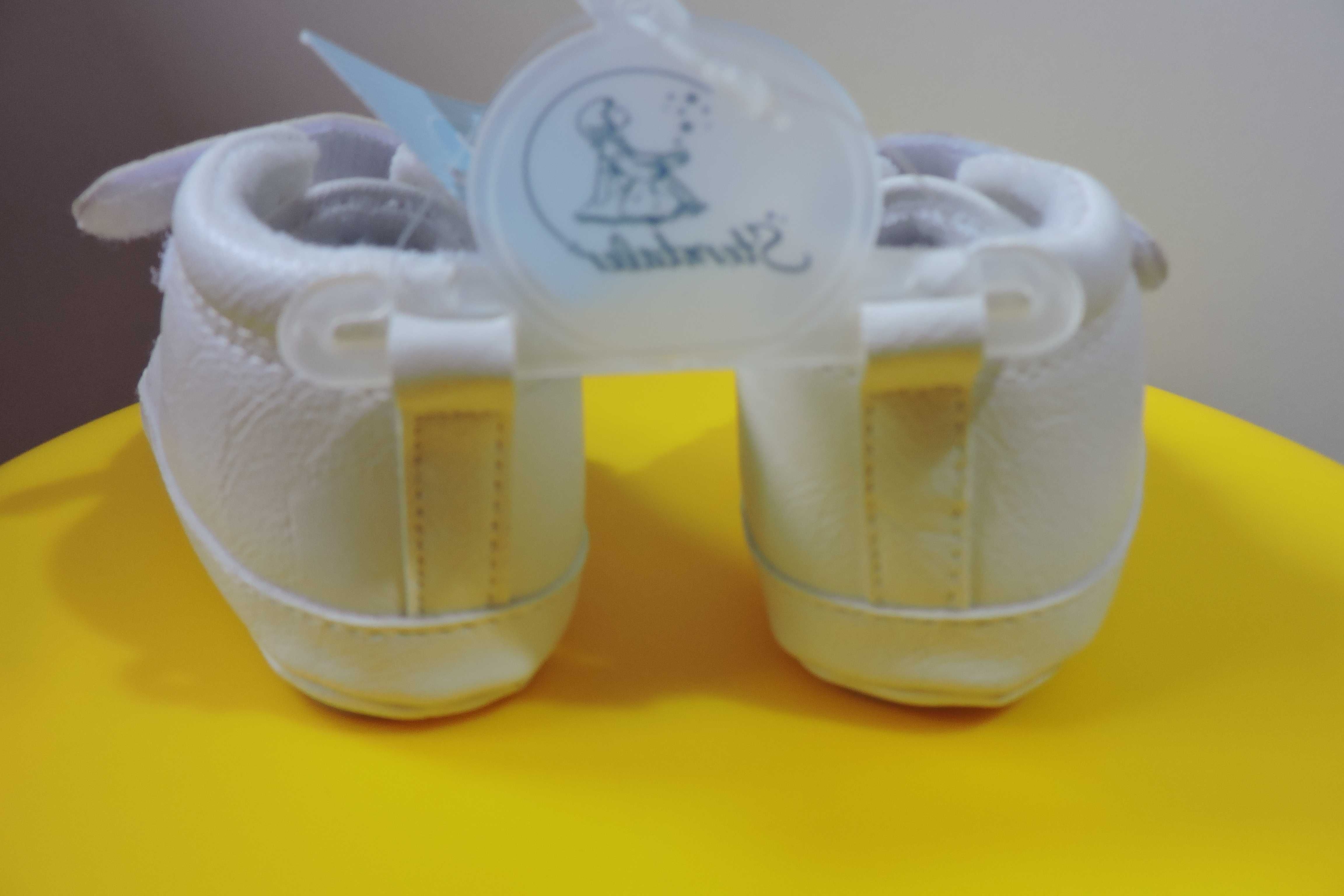 Sterntaler Unisex buty dziecięce okazja 19/20 rozmiar białe
