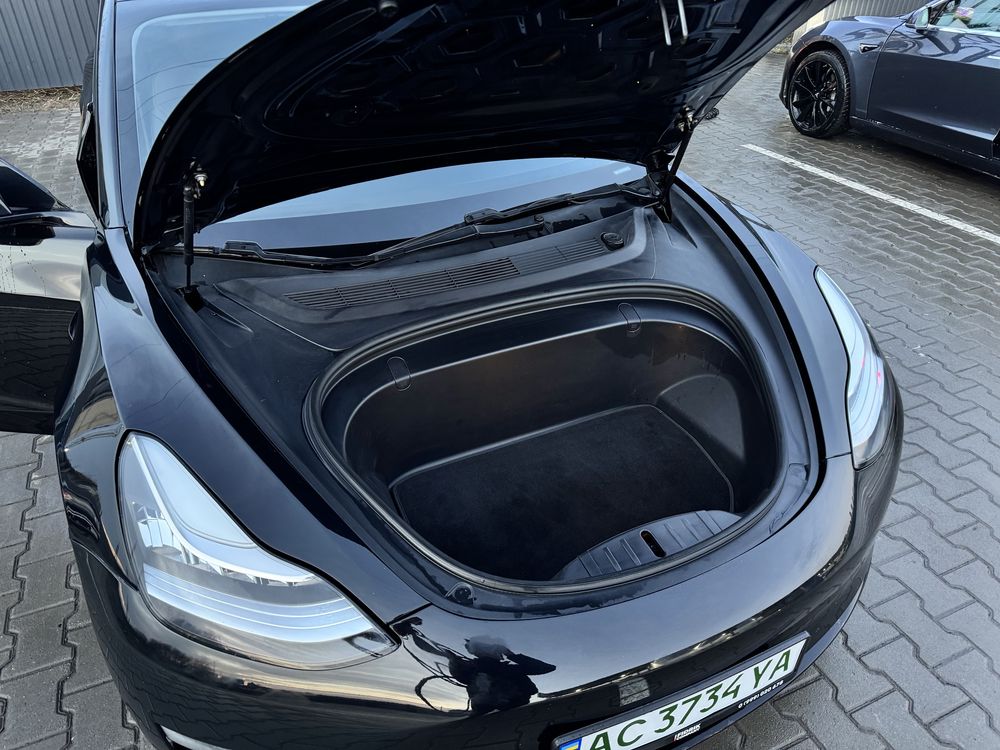 Tesla M3, LR, 2018