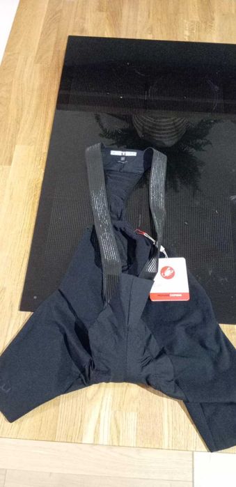 Spodenki rowerowe damskie z szelkami Castelli r.S