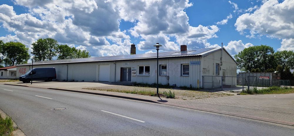 Biura, magazyny do wynajęcia w Niemczech blisko granicy PL - Löcknitz.