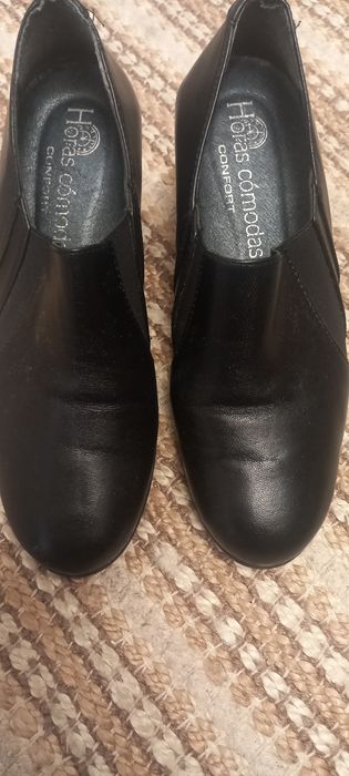 Sapatos  de senhora 35